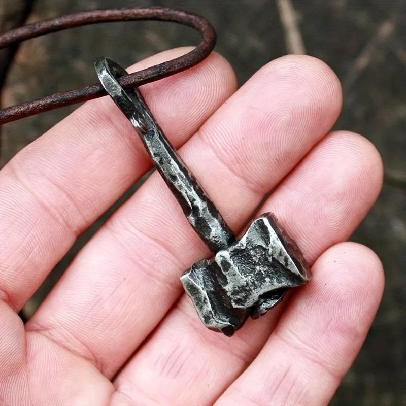 Fashionable And Exquisite New Vintage Viking Heavy Thor Hammer Pendant